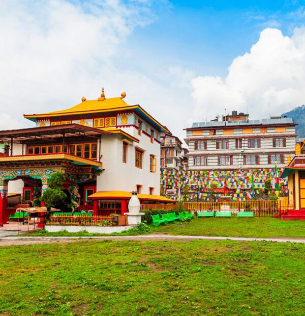 Delhi to Manali Tour Package 4D/3N